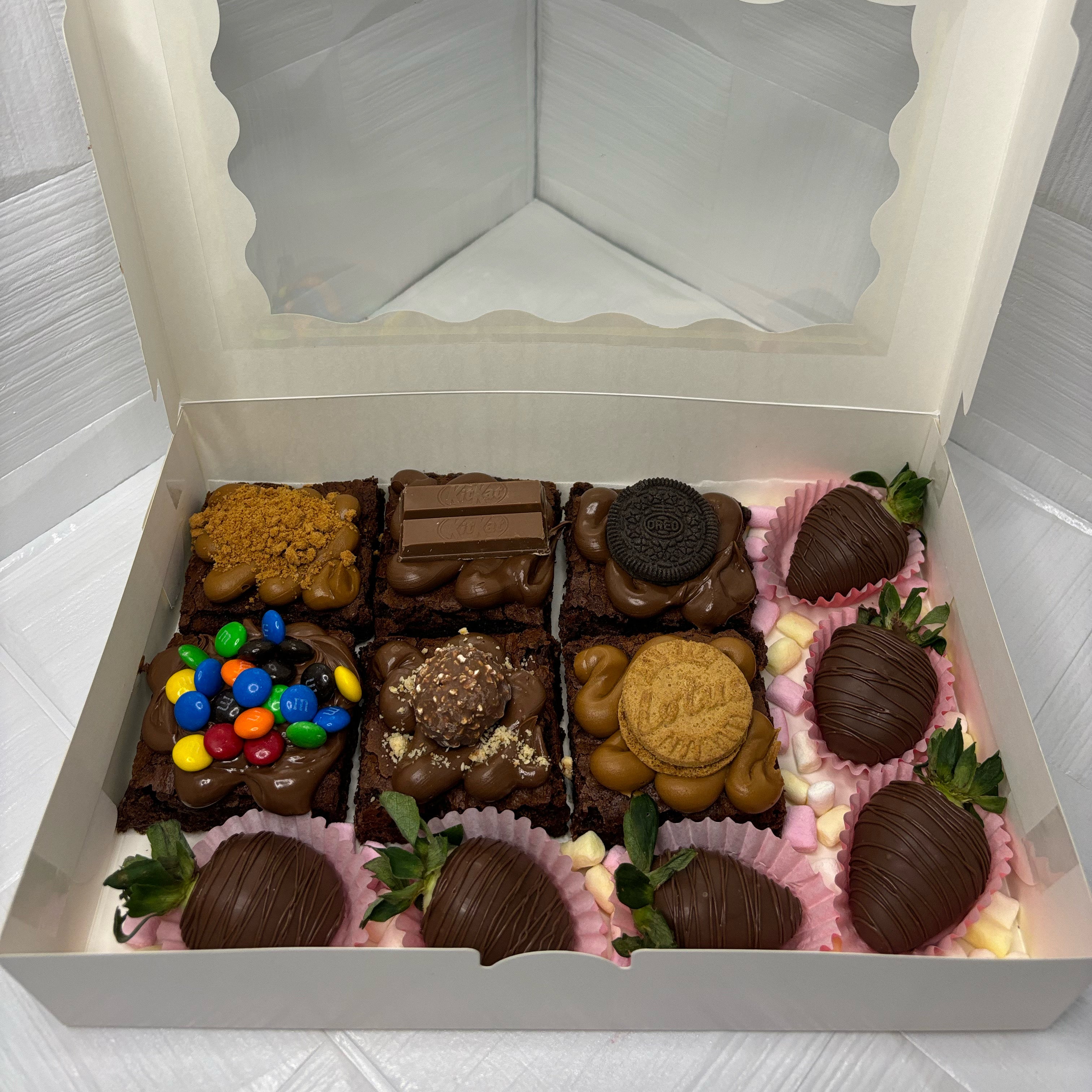 Brownie & Berry Box