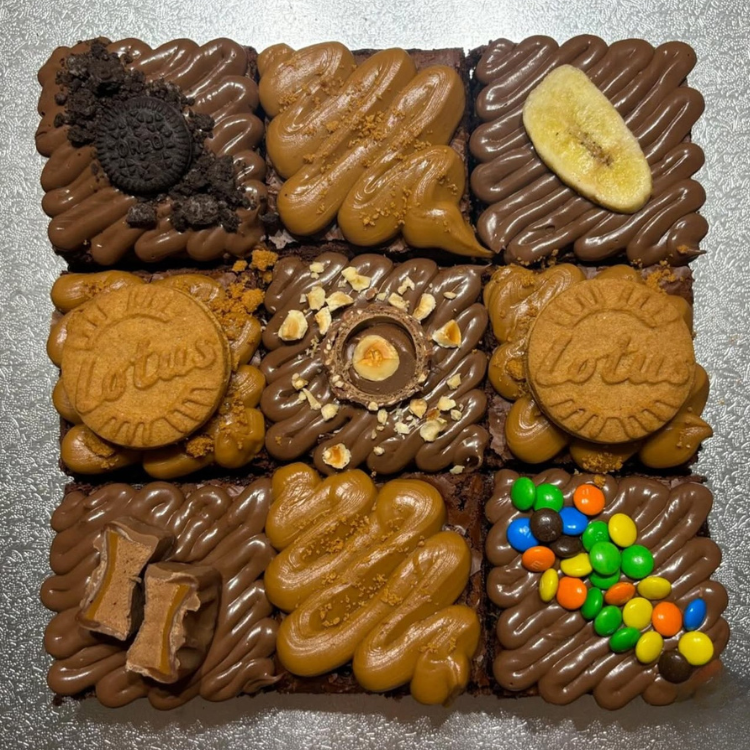 The 6 Brownie Box